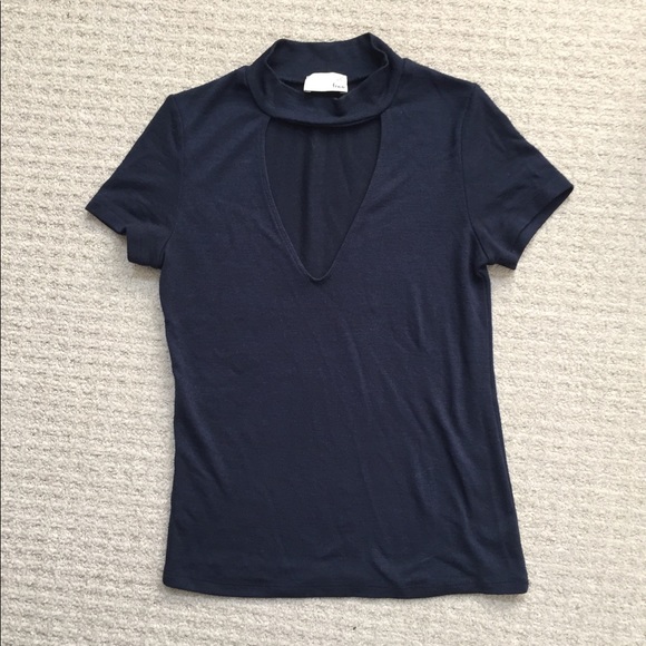 Aritzia Wilfred Free T-shirt - Picture 2 of 3